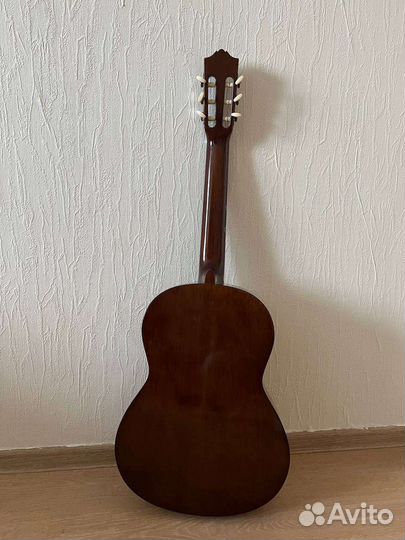 Акустическая классическая гитара Yamaha CM40