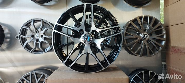 Новые диски R14 Рено Логан Сандеро Киа Пиканто