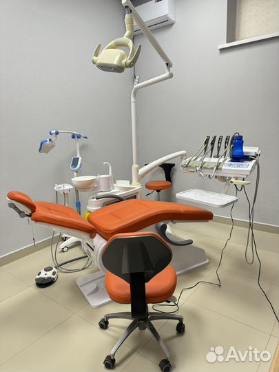 Стоматологическое кресло бу