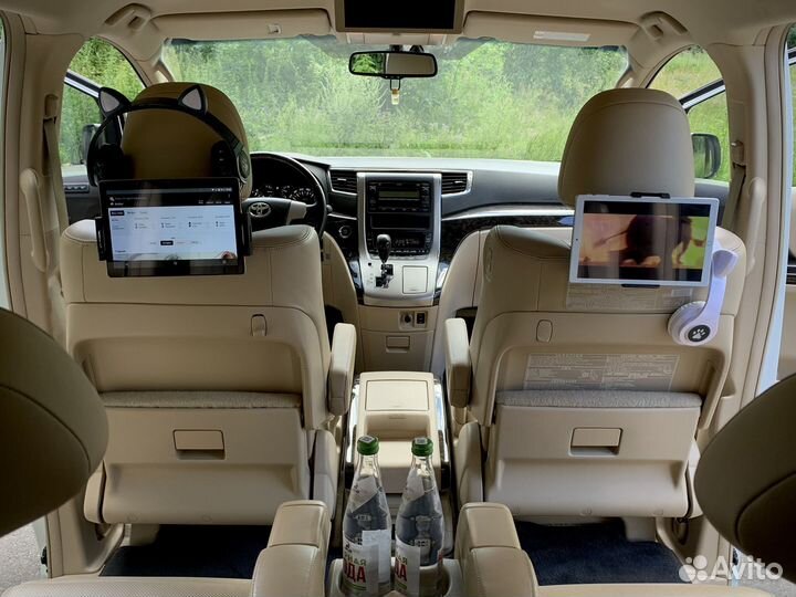 Toyota Alphard, 2012