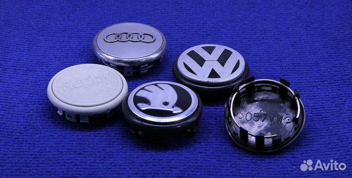 Комплект колпачков диска Replay с логотипом Skoda