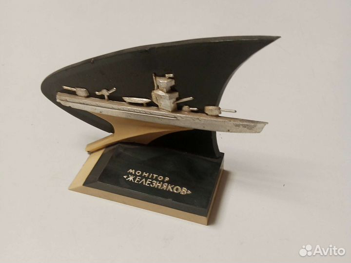 Сувениры для декора