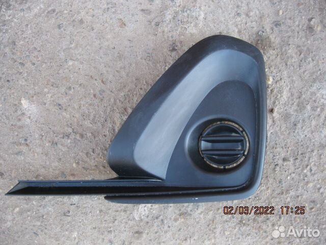 Решетка правая птф Toyota Fortuner