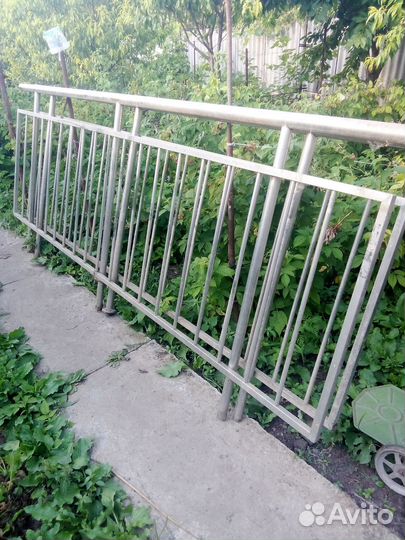 Перила для лестниц