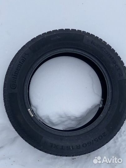 Continental IceContact 2 205/60 R16 19T