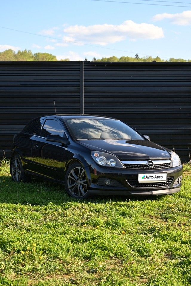 Opel Astra GTC: фото владельца