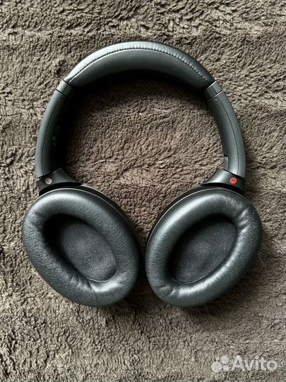 Беспроводные наушники с шумоподавлением WH-1000XM3