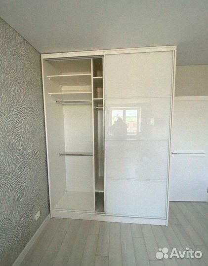 Шкаф распашной на заказ фаб в прихожую