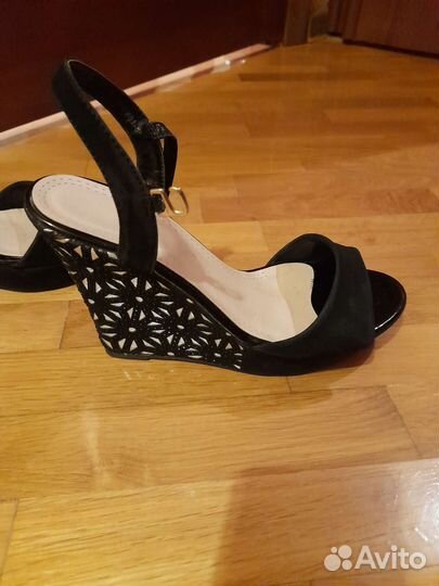 Босоножки женские 38 размер