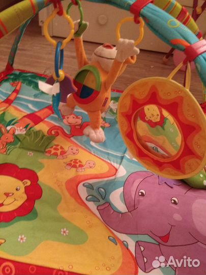 Развивающий коврик 