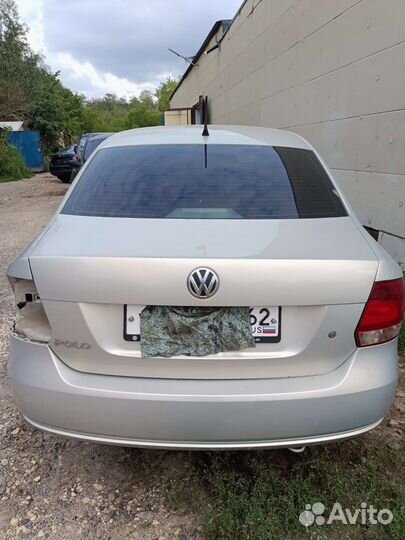 Крышка багажника volkswagen polo