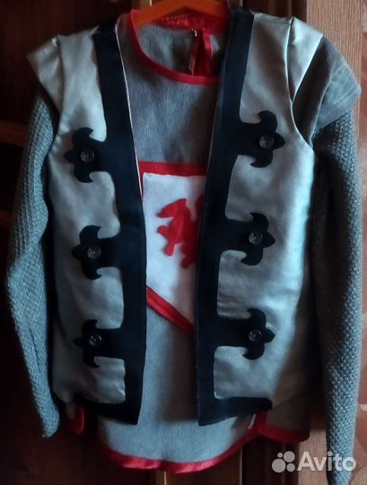 Костюмы мушкетера, разбойника, рыцаря(продажа)