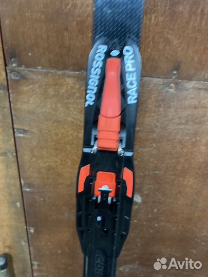 Лыжные ботинки коньковые rossignol