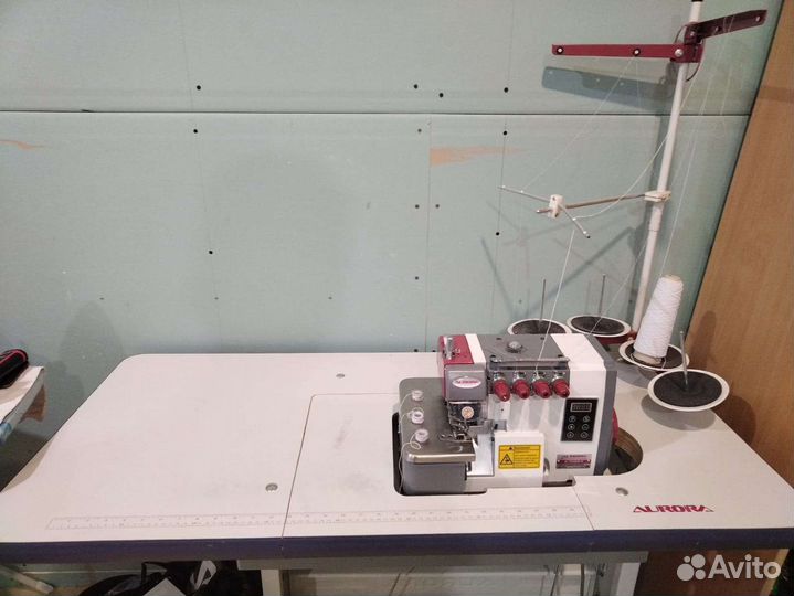 Промышленный оверлок Аврора 4-х ниточный