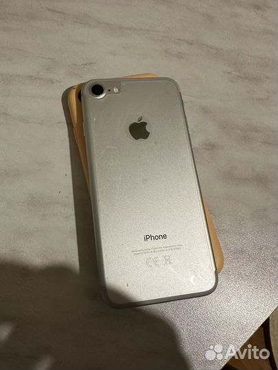 iPhone 7, 32 ГБ