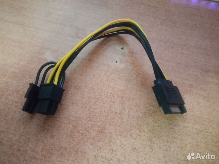 Переходник SATA на 8 pin