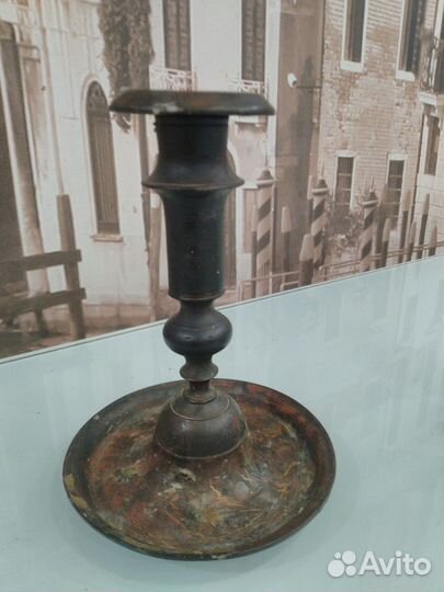 Подсвечники