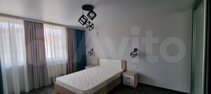 2-к. квартира, 65 м², 7/10 эт.