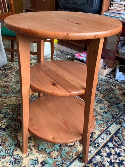 Журнальный столик-этажерка, дерево