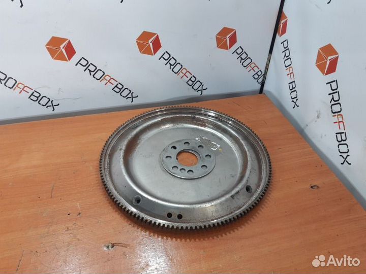 Маховик Mercedes C-Class W205 M274 2.0 I 2015