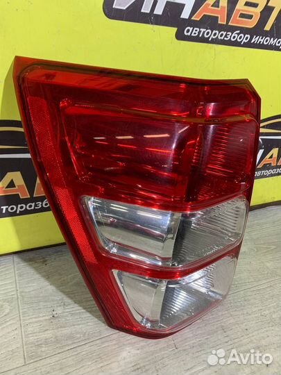 Задний левый фонарь Suzuki grand vitara