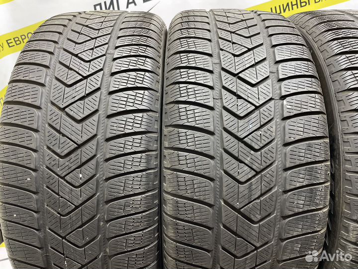 Pirelli Scorpion Winter 255/45 R20