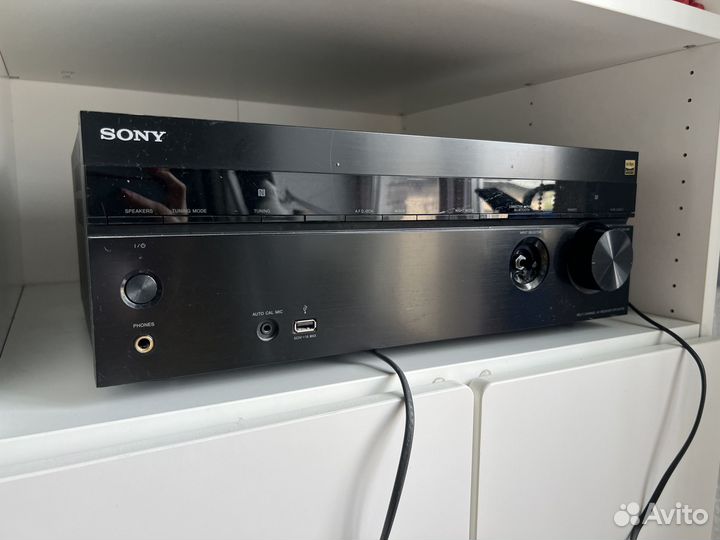 AV-ресивер Sony STR-DH750