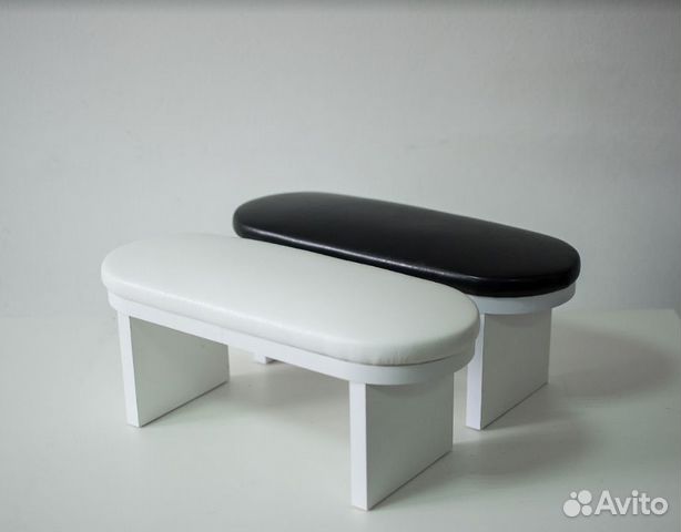 Маникюрная подставка