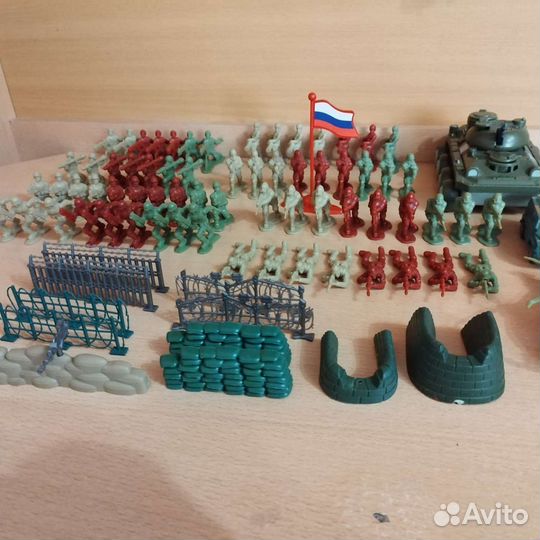 Солдаты для игр на подставках