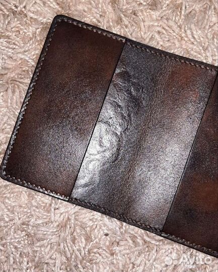 Обложка на паспорт кожаная