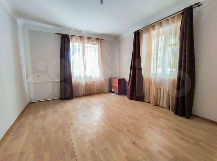 3-к. квартира, 56,5 м², 1/2 эт.