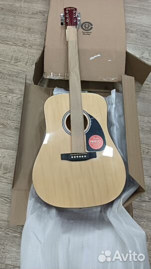 Новая гитара Fender squier SA-150