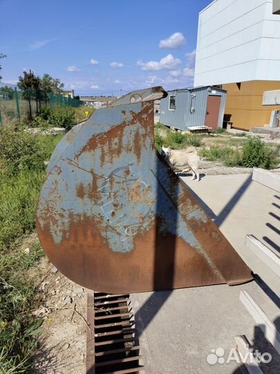 Ковш для фронтального погрузчика 5м3