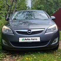 Opel Astra 1.6 AT, 2011, 193 000 км, с пробегом, цена 690 000 руб.