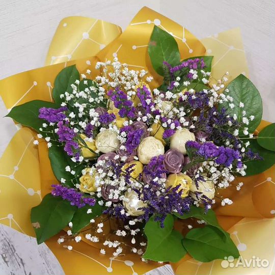 Букет из шоколадных цветов