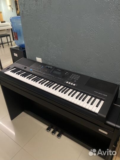 Yamaha PSR-Ew425 синтезатор