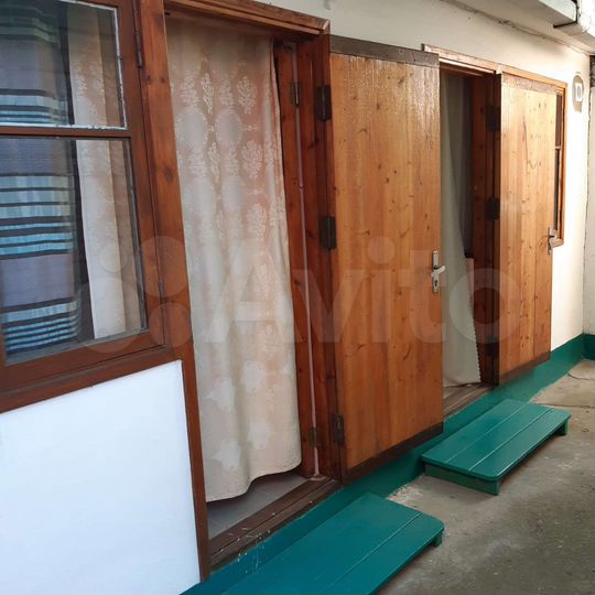 Комната 10 м² в 2-к., 1/1 эт.