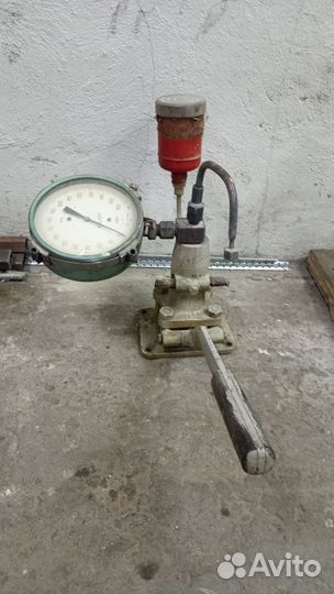 Пресс для опресовки форсунок