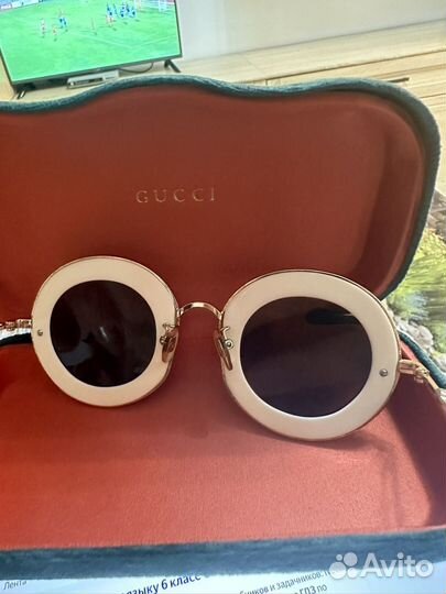 Солнцезащитные очки женские gucci
