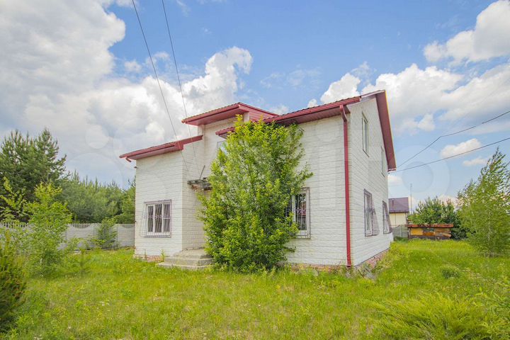 Дом 172,9 м² на участке 15 сот.