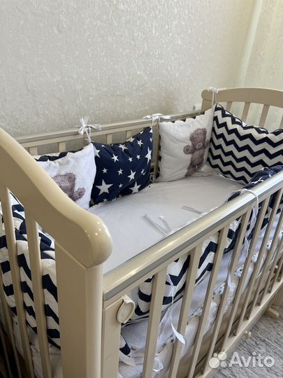 Кроватка детская