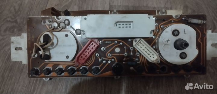 Продам щиток приборов ваз 21099