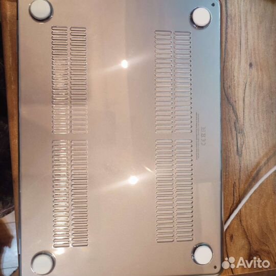 Ноутбук MacBook Air 13 2022 (M2, 8GB, 256GB)