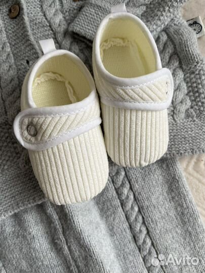 Костюм для выписки с пинетками