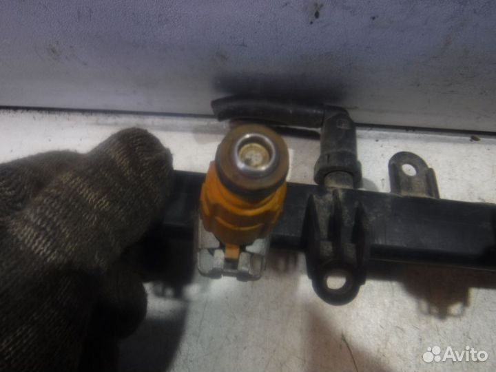 Форсунка топливная Renault Laguna