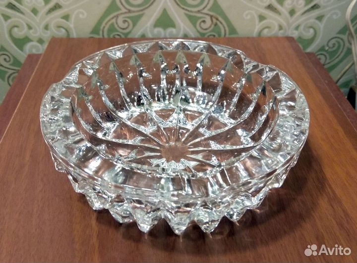 Стеклянная пепельница СССР 14 см