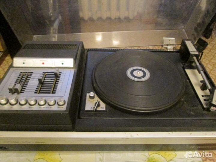 Эл. Проигрыватель Мелодия 103С