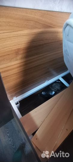 Кровать с матрасом