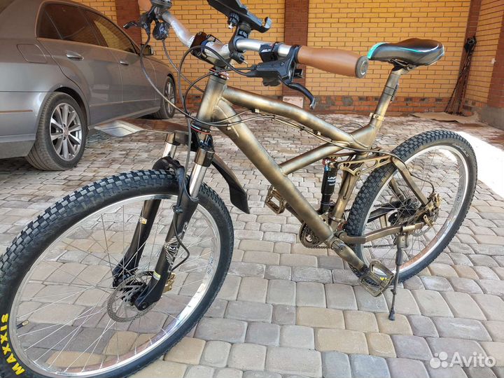 Двухподвес KHS, Обмен