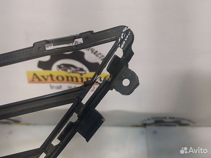 Решетка переднего бампера Volvo XC90 2